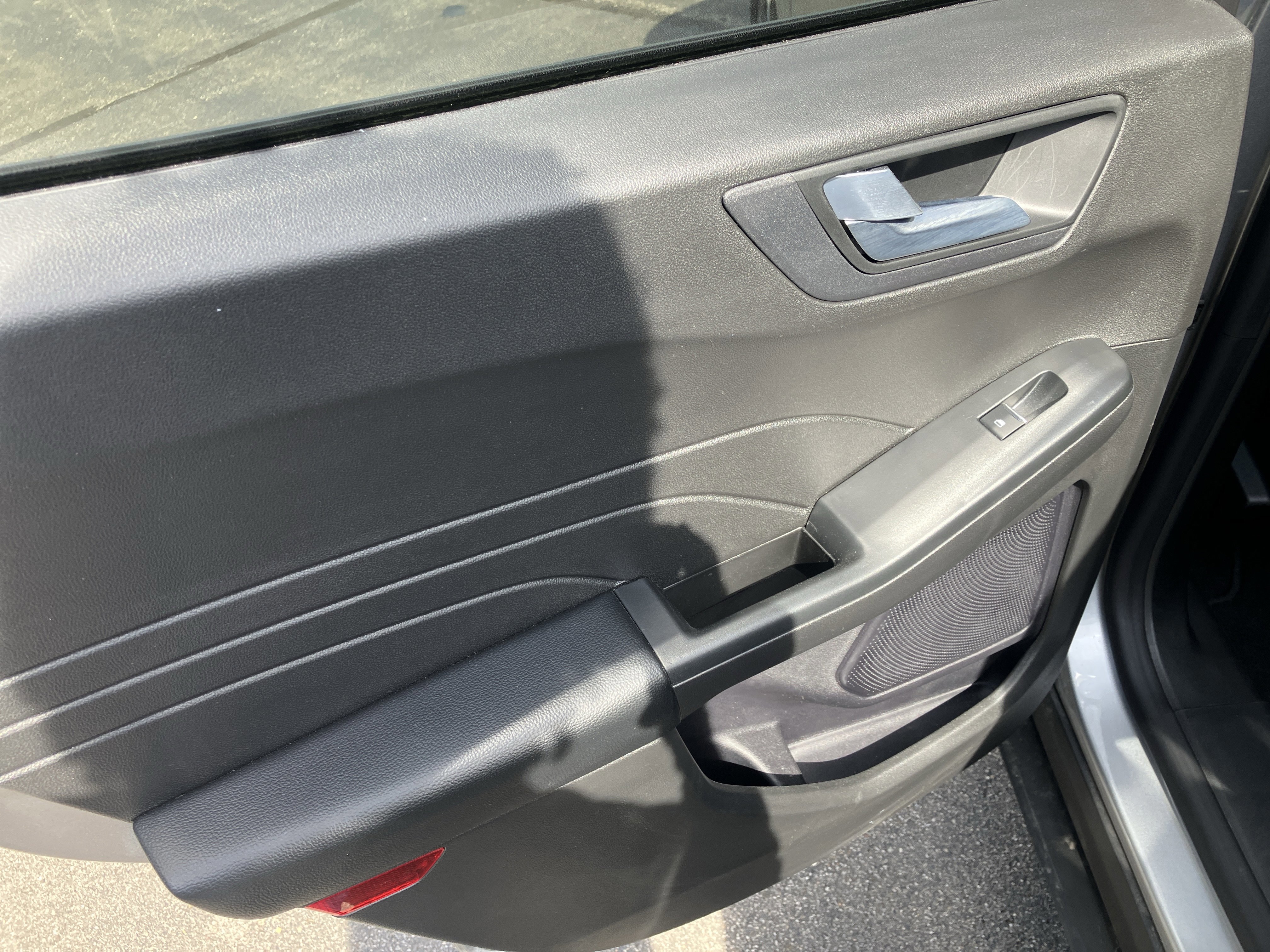Certified 2024 Ford Escape ST-Line Elite AWD/4WD image 15