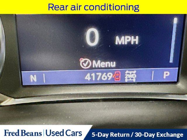 Used 2023 GMC Acadia SLT AWD/4WD image 15