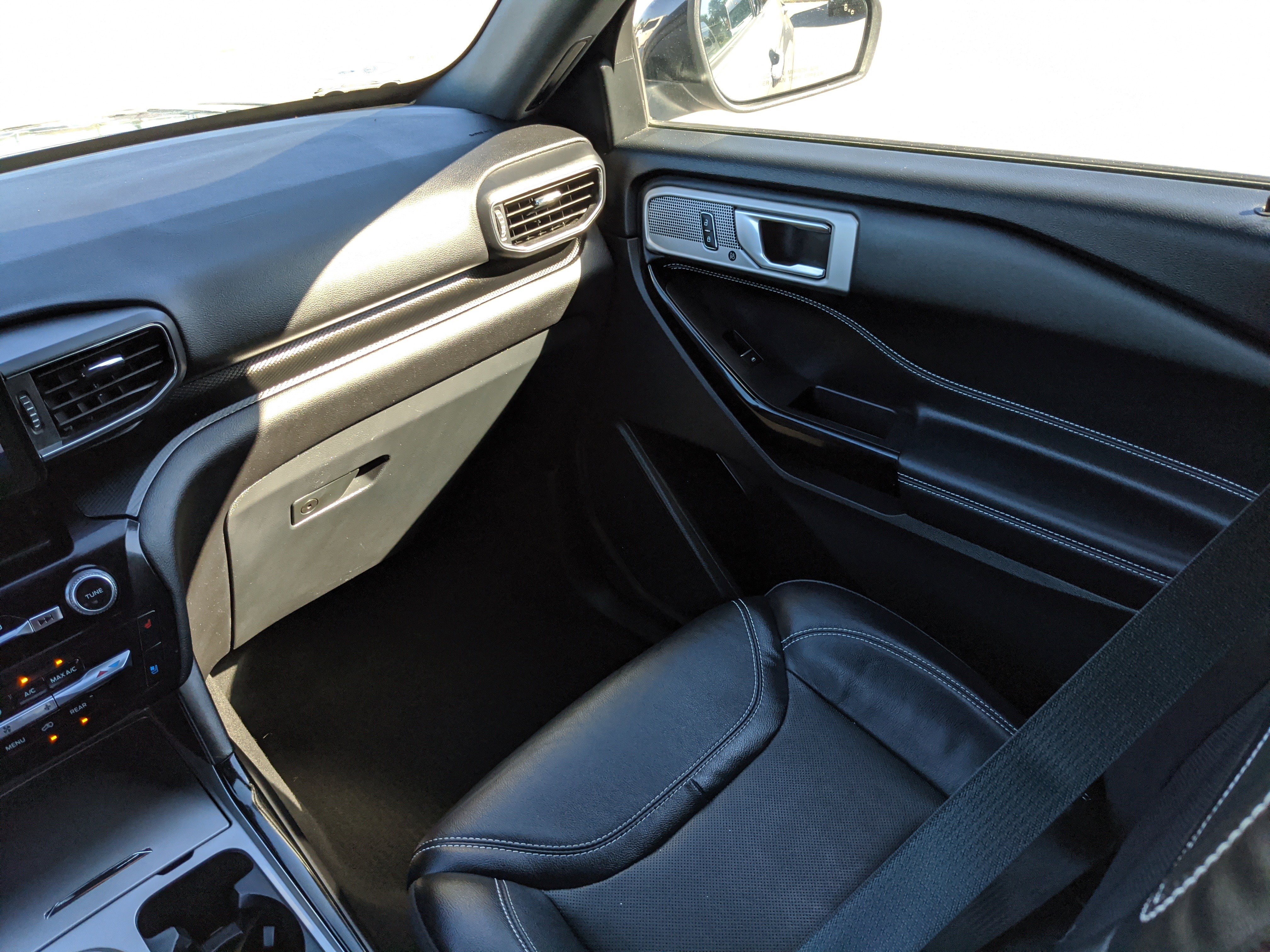 Certified 2022 Ford Explorer ST w/ Equipment Group 401A image 17