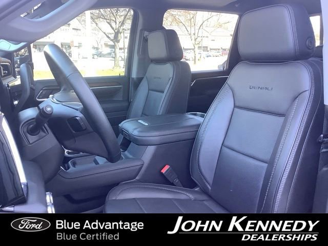 Used 2025 GMC Sierra 2500 Denali w/ Denali Reserve Package AWD/4WD image 11