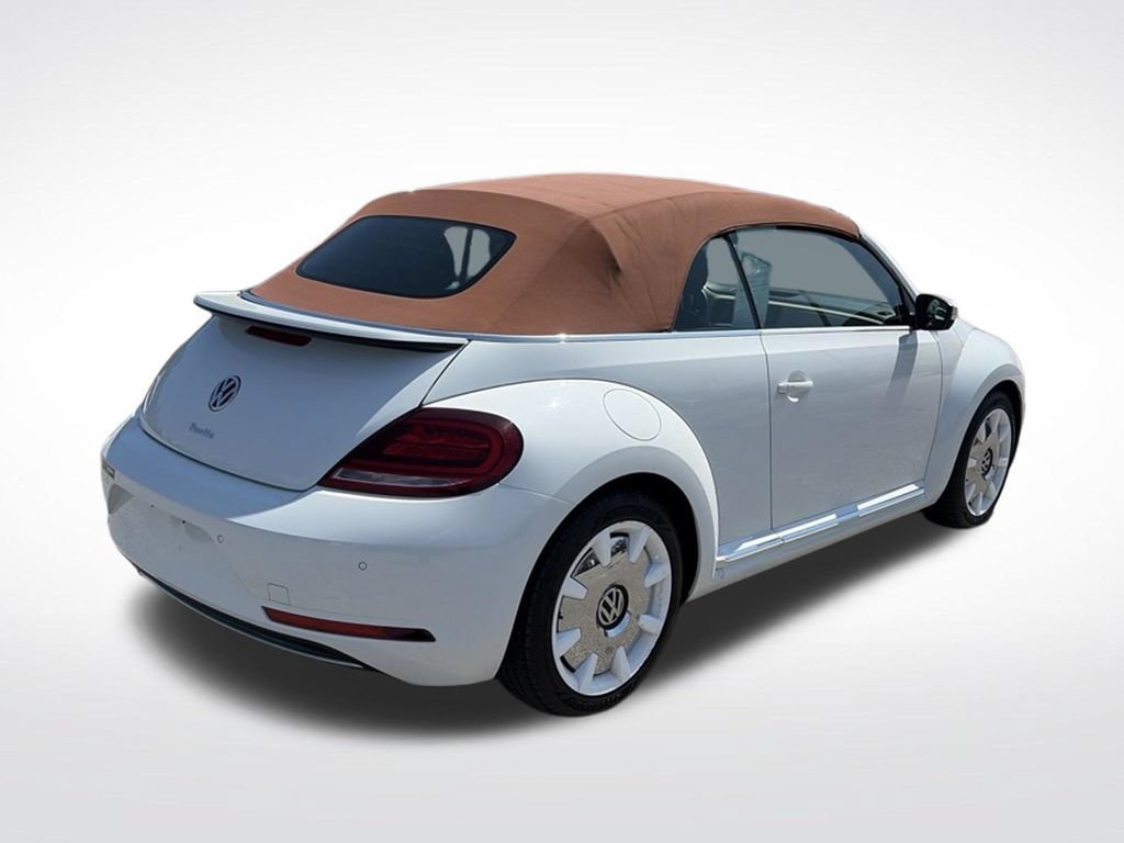 Used 2019 Volkswagen Beetle 2.0T Final Edition SEL FWD image 7