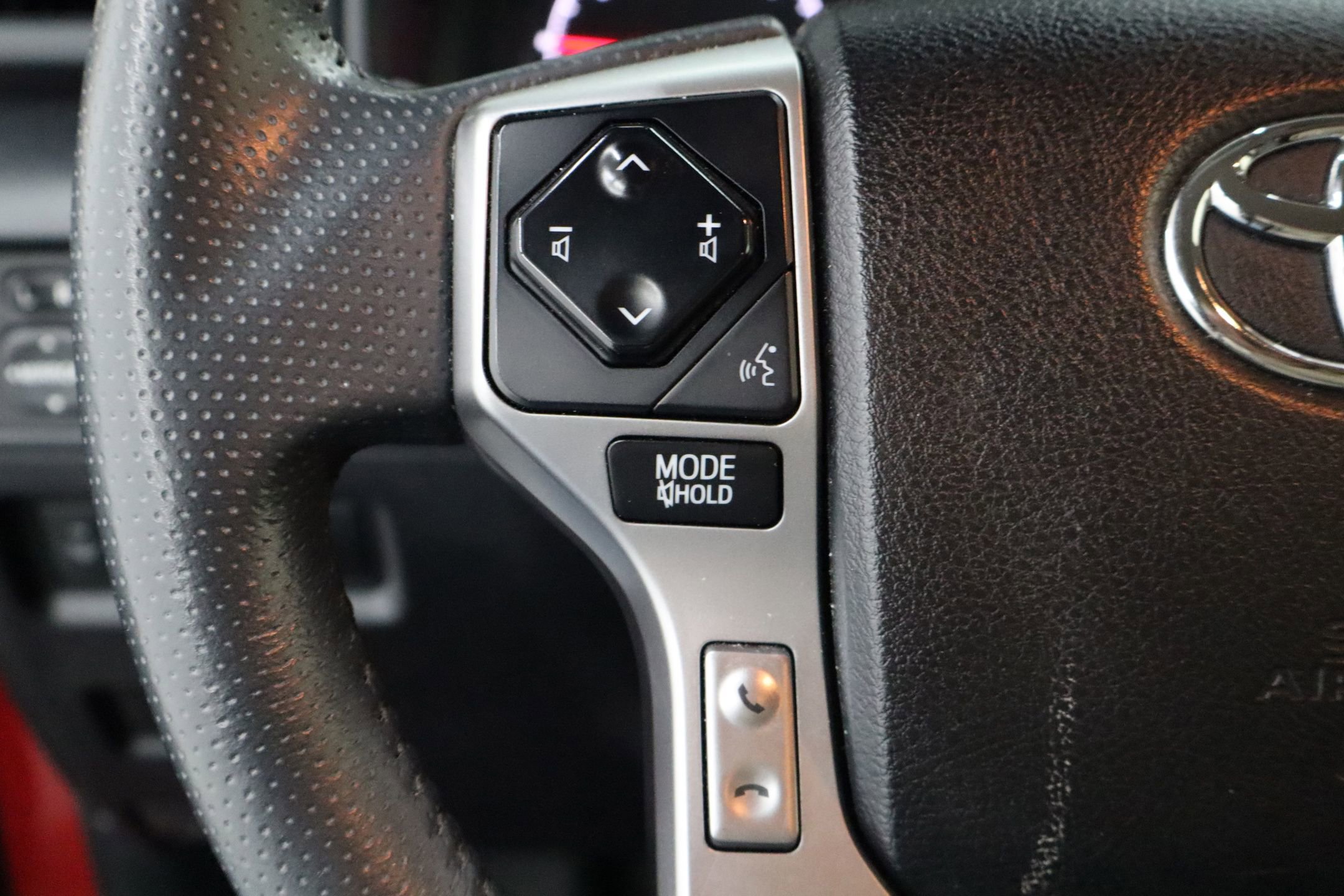 Used 2021 Toyota 4Runner SR5 Premium image 16