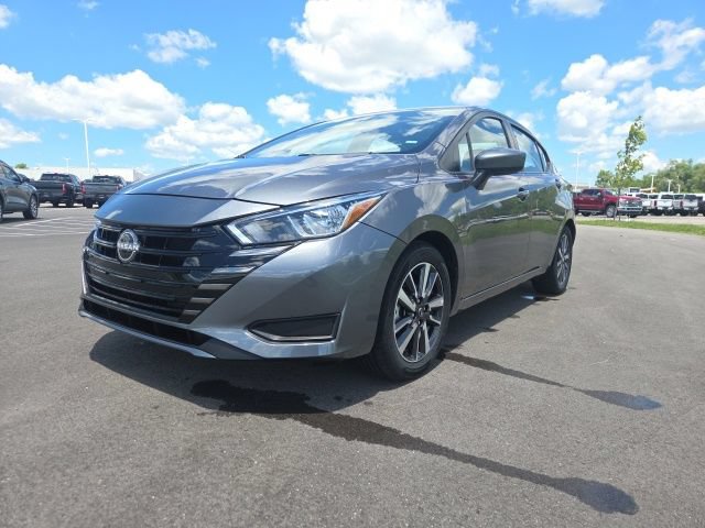 Used 2024 Nissan Versa SV FWD video 2