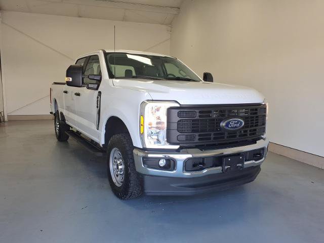 Certified 2024 Ford F250 XL w/ XL Chrome Package AWD/4WD image 1