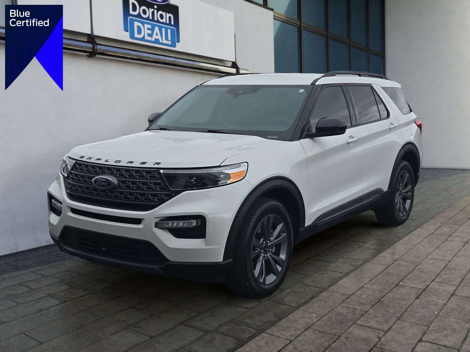 Certified 2024 Ford Explorer XLT w/ Equipment Group 202A