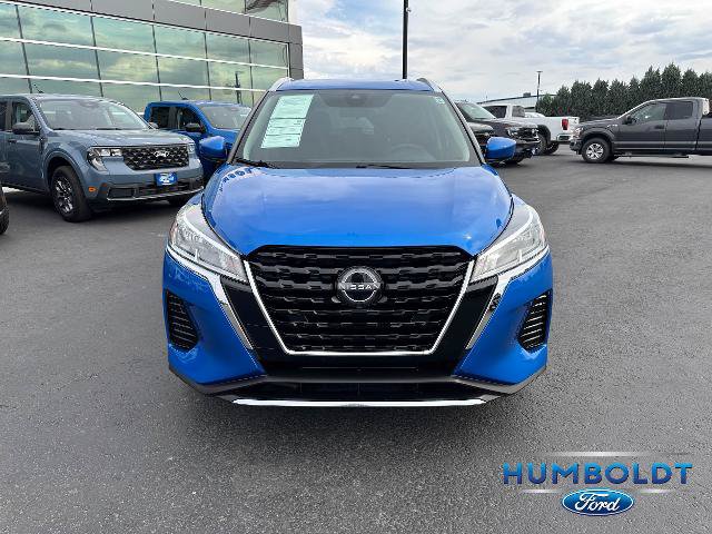 Used 2024 Nissan Kicks SV FWD image 2