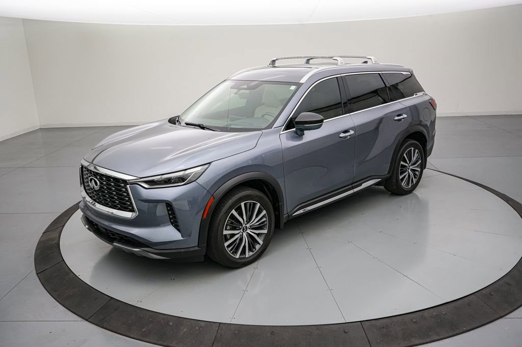 Used 2023 INFINITI QX60 Sensory w/ Vision Package AWD/4WD image 8