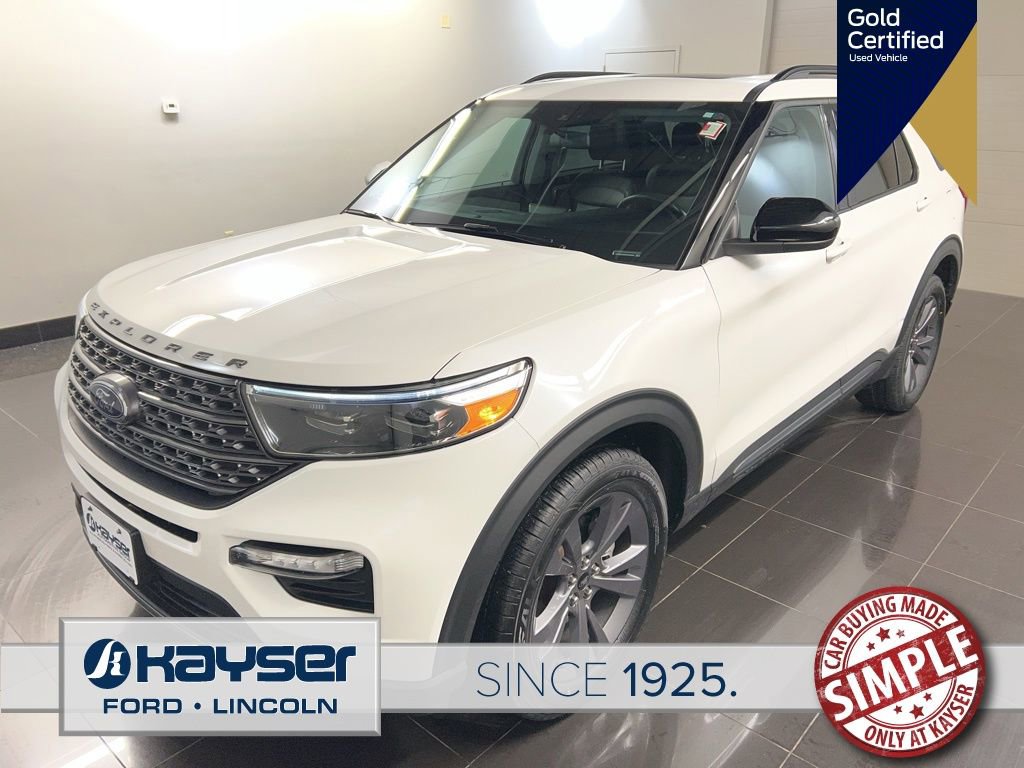 Certified 2023 Ford Explorer XLT w/ Equipment Group 202A AWD/4WD image 3