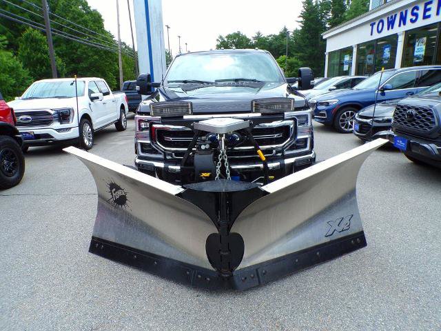 Certified 2022 Ford F350 Lariat w/ Lariat Ultimate Package AWD/4WD image 2