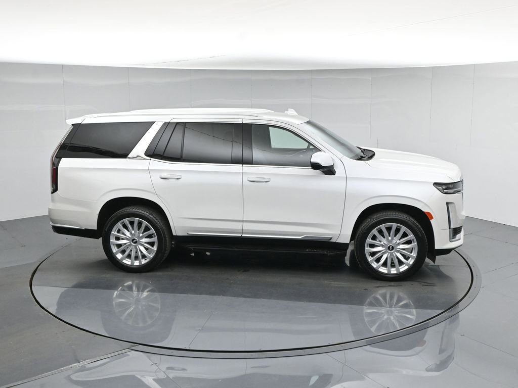 Used 2024 Cadillac Escalade Luxury w/ LPO, Floor Liner Package image 57