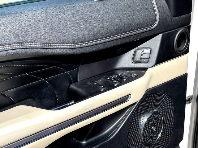 Certified 2019 Ford Expedition Max Platinum RWD image 10