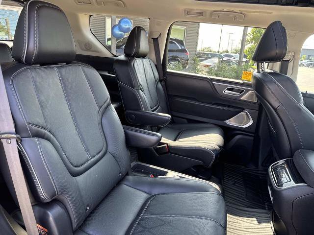 Used 2025 INFINITI QX80 Sensory w/ Exterior Package AWD/4WD image 13