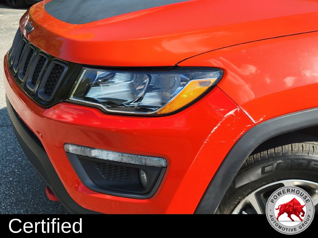 Used 2018 Jeep Compass Trailhawk w/ Popular Equipment Group AWD/4WD image 11