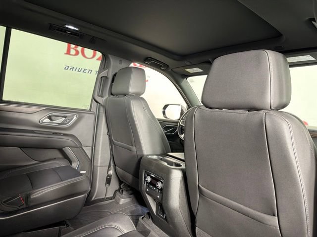 Used 2022 Chevrolet Tahoe LT w/ LT Signature Plus Package RWD image 19