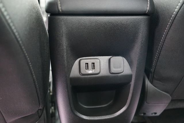 Used 2019 GMC Canyon SLE w/ Elevation Edition image 9