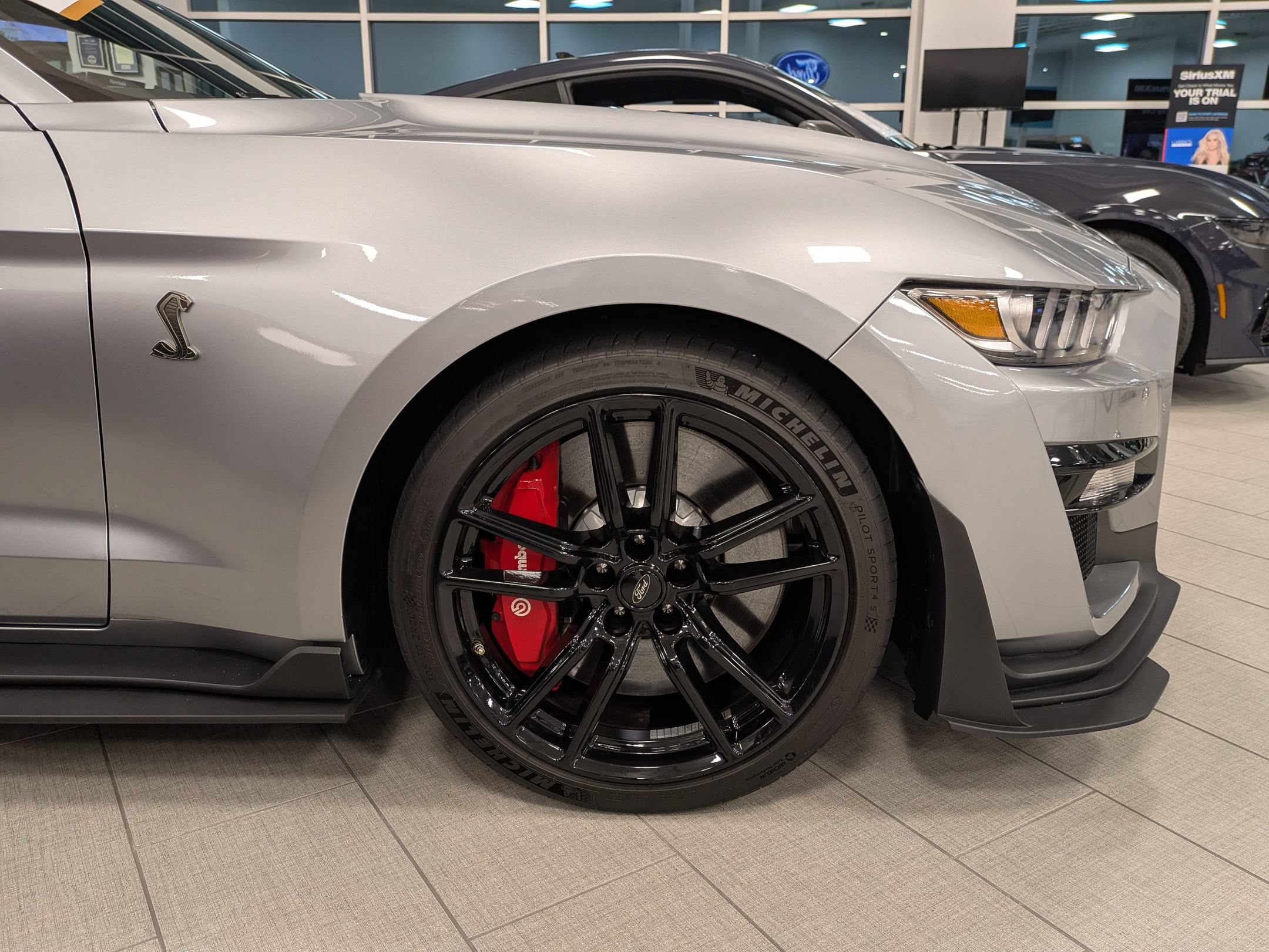 Certified 2021 Ford Mustang Shelby GT500 w/ Technology Package RWD image 9