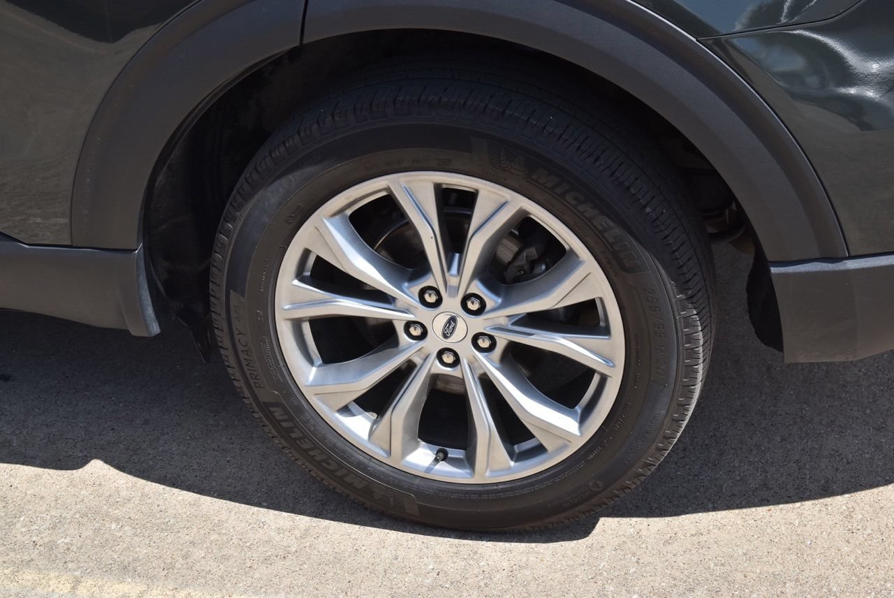 Certified 2023 Ford Explorer Limited AWD/4WD image 13