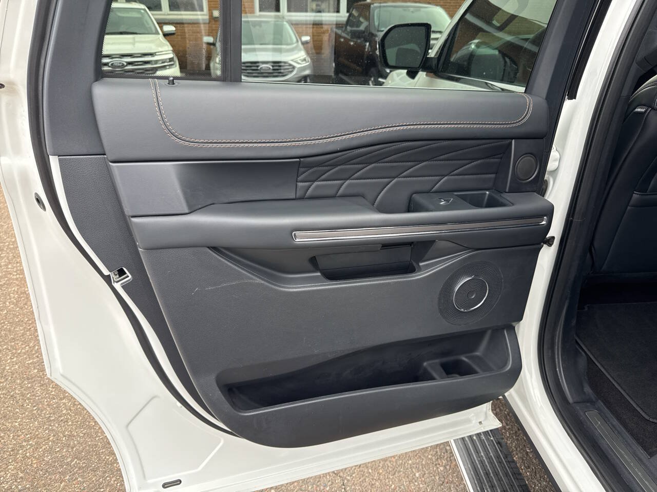 Certified 2023 Ford Expedition Max Platinum AWD/4WD image 14