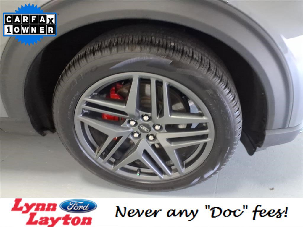 Certified 2025 Ford Explorer ST image 9