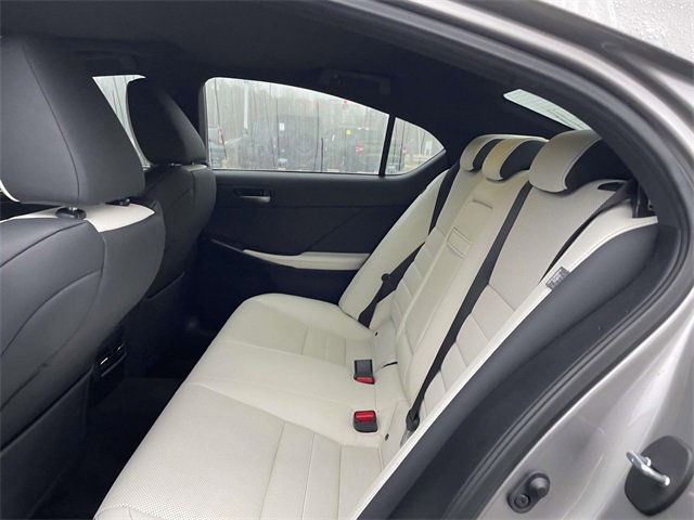Used 2023 Lexus IS 350 F Sport image 10