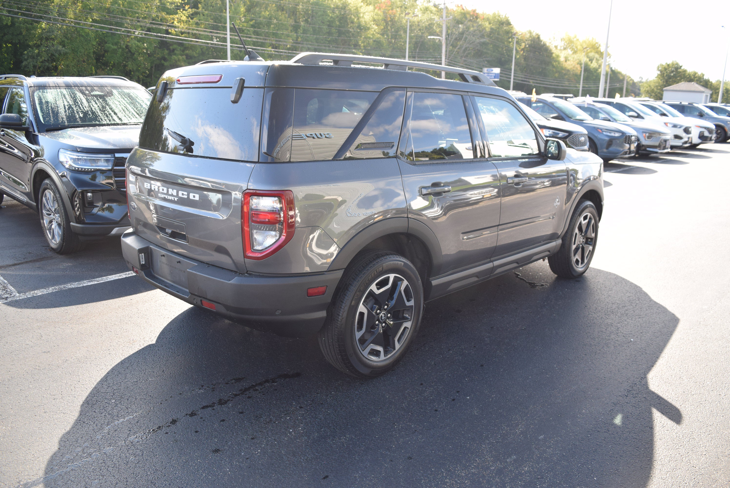Certified 2023 Ford Bronco Sport Outer Banks AWD/4WD image 4
