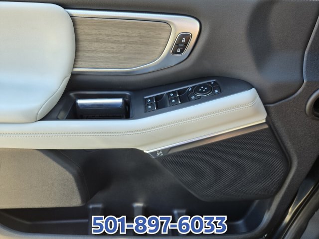 Certified 2025 Ford Expedition Platinum AWD/4WD image 27