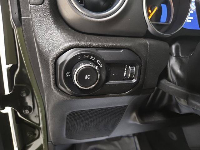 Used 2023 Jeep Wrangler Unlimited Rubicon w/ Steel Bumper Group AWD/4WD image 38