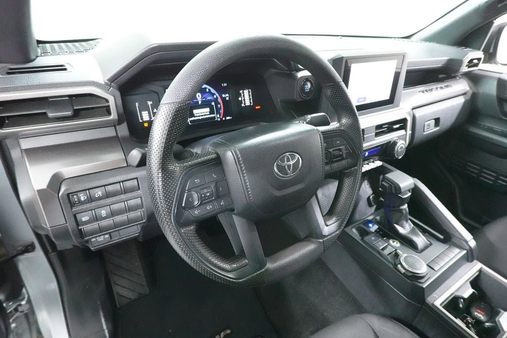 Used 2024 Toyota Tacoma SR5 AWD/4WD image 24