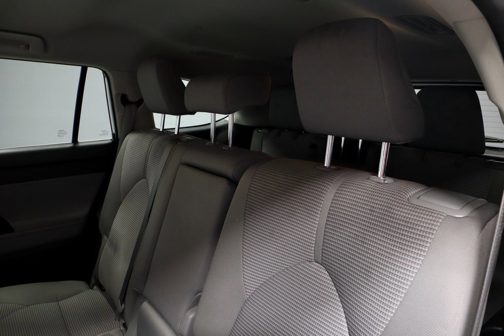 Used 2023 Toyota Highlander LE image 21