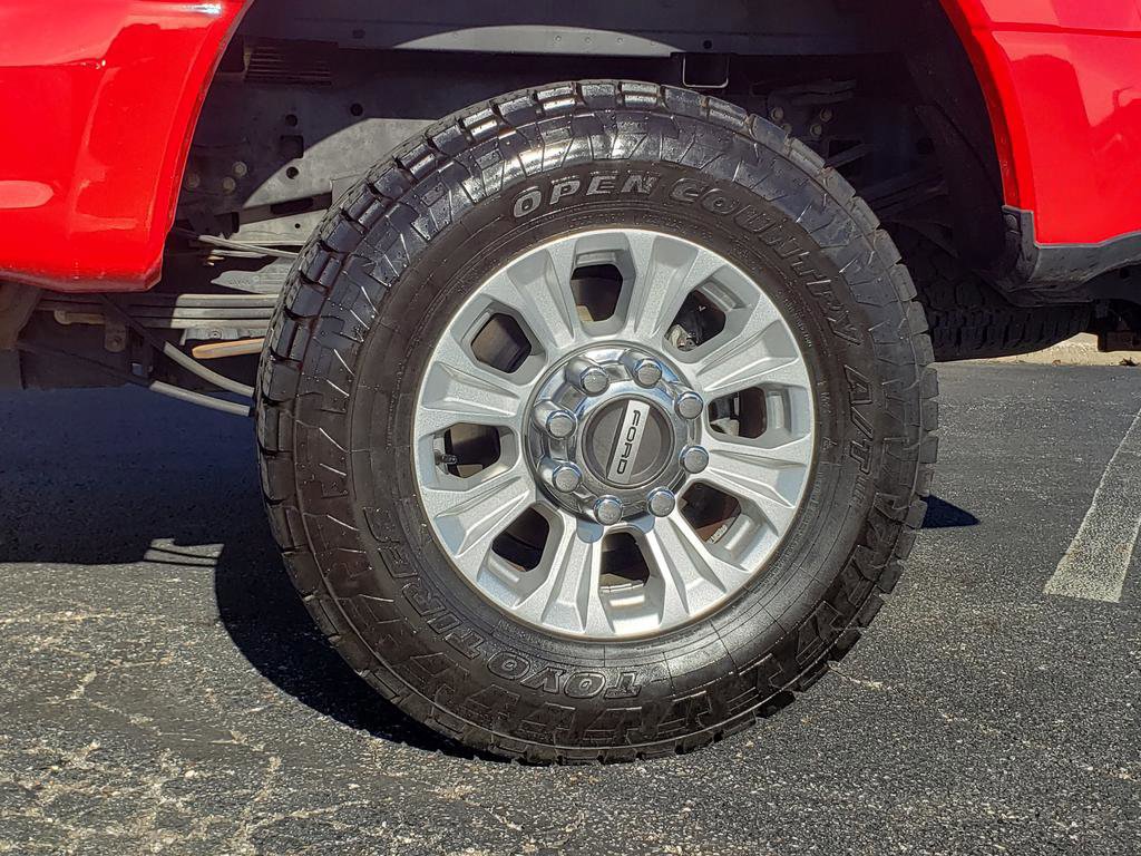 Certified 2020 Ford F350 XLT w/ XLT Value Package image 29