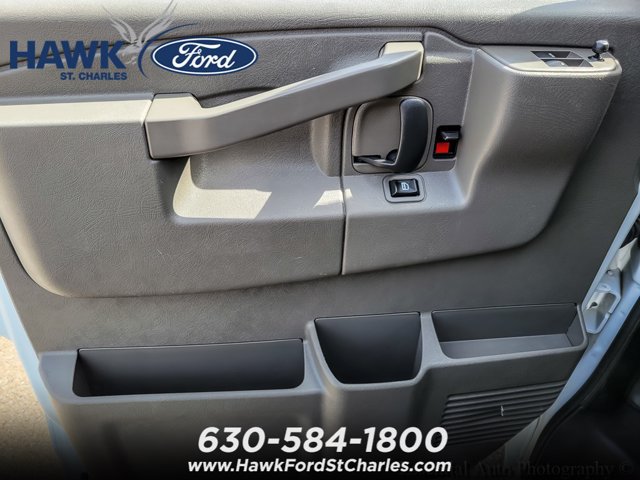 Used 2024 Chevrolet Express 2500 w/ Driver Convenience Package RWD image 14
