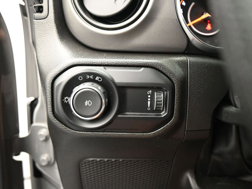 Used 2023 Jeep Wrangler Willys image 41