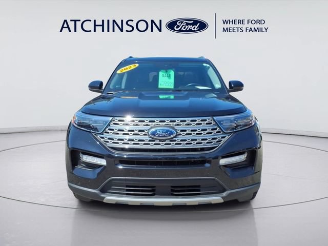 Certified 2023 Ford Explorer Limited w/ Limited Technology Package AWD/4WD image 2