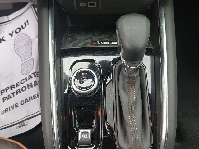 Used 2024 GMC Canyon AT4 w/ AT4 Premium Package image 18