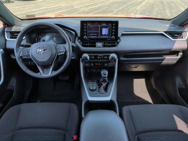 Used 2022 Toyota RAV4 SE w/ Weather & Moonroof Package AWD/4WD image 9