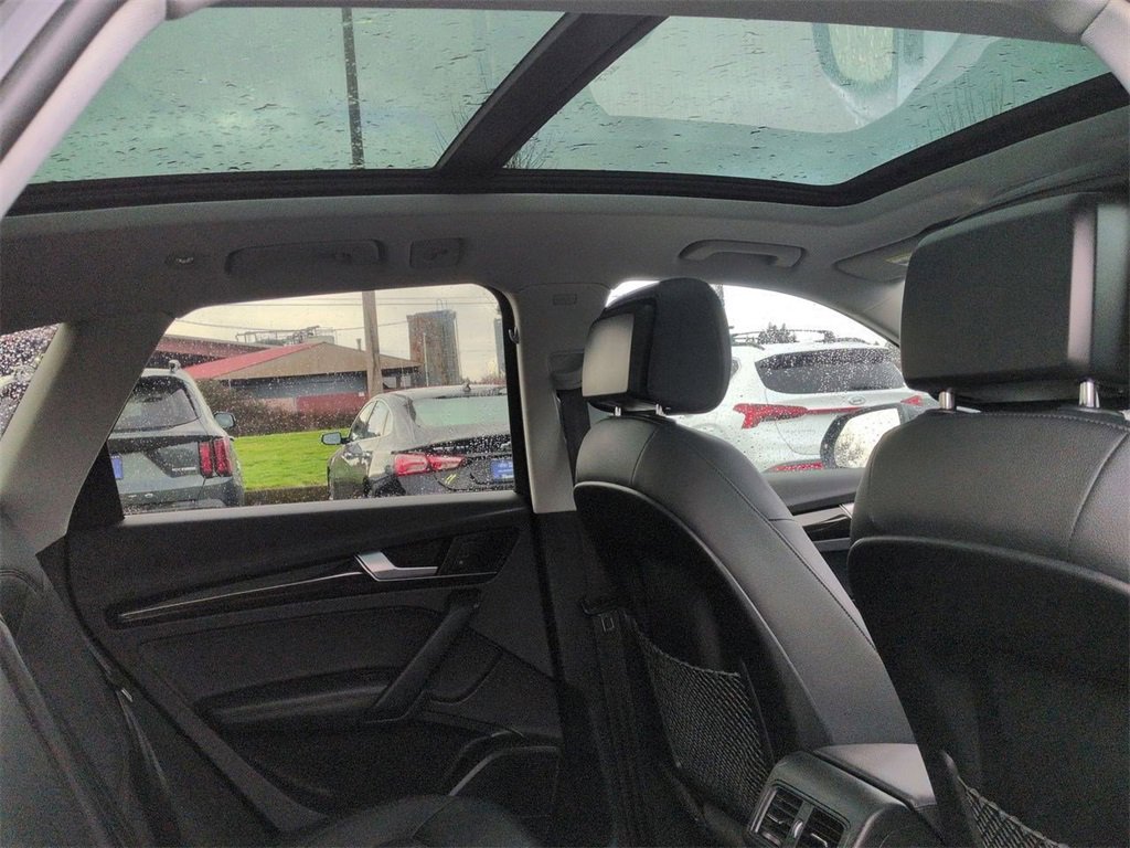 Used 2020 Audi Q5 2.0T Premium Plus w/ Premium Plus Package image 31