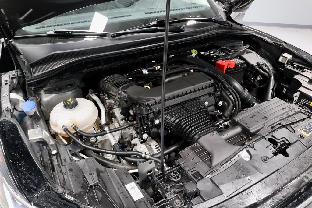 Certified 2025 Ford Escape Platinum image 19