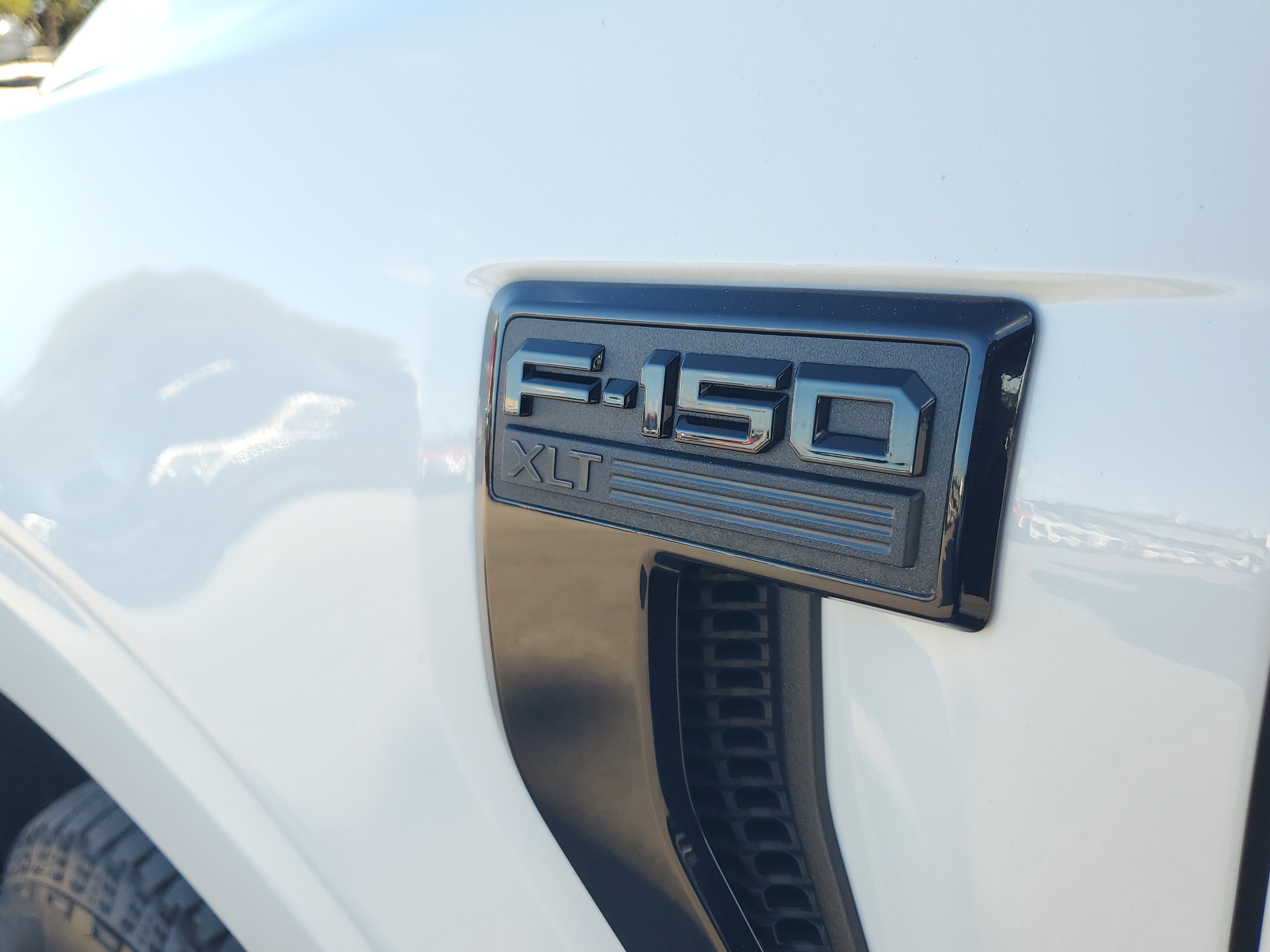 Certified 2024 Ford F150 XLT w/ Equipment Group 302A MID image 30