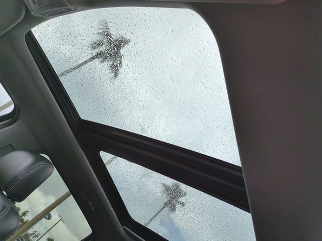 Certified 2018 Ford F150 Lariat image 20