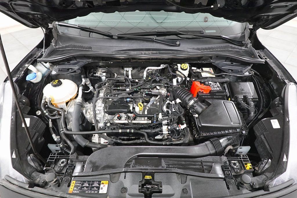 Certified 2021 Ford Escape SE w/ Cold Weather Package image 30