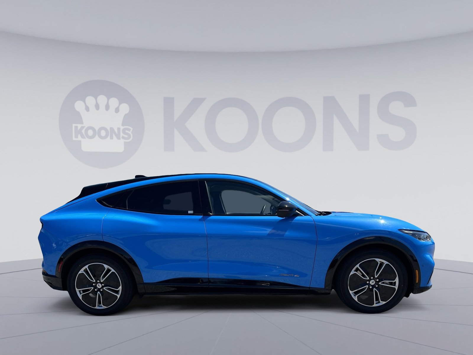 Certified 2023 Ford Mustang Mach-E Premium AWD/4WD image 8
