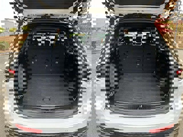 Used 2023 Jeep Grand Cherokee Altitude image 23