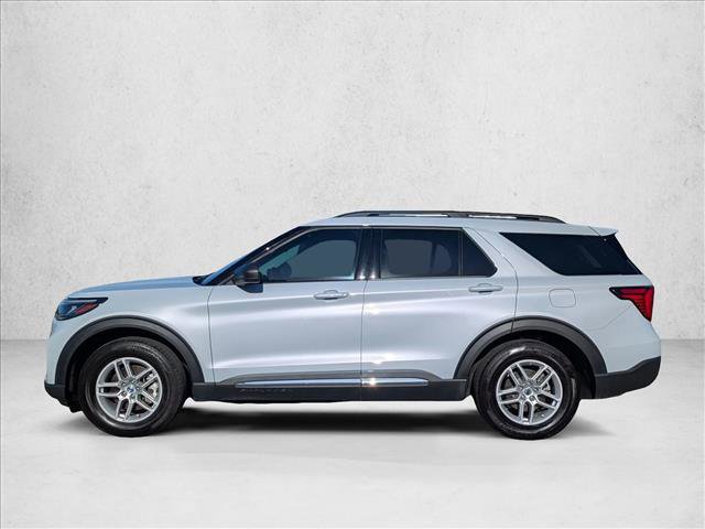 Certified 2025 Ford Explorer Active RWD image 6
