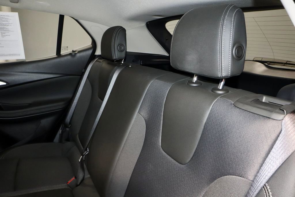 Used 2025 Buick Encore GX Preferred FWD image 21