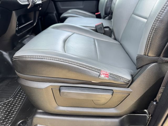 Used 2022 RAM 2500 Tradesman w/ Chrome Appearance Group image 16