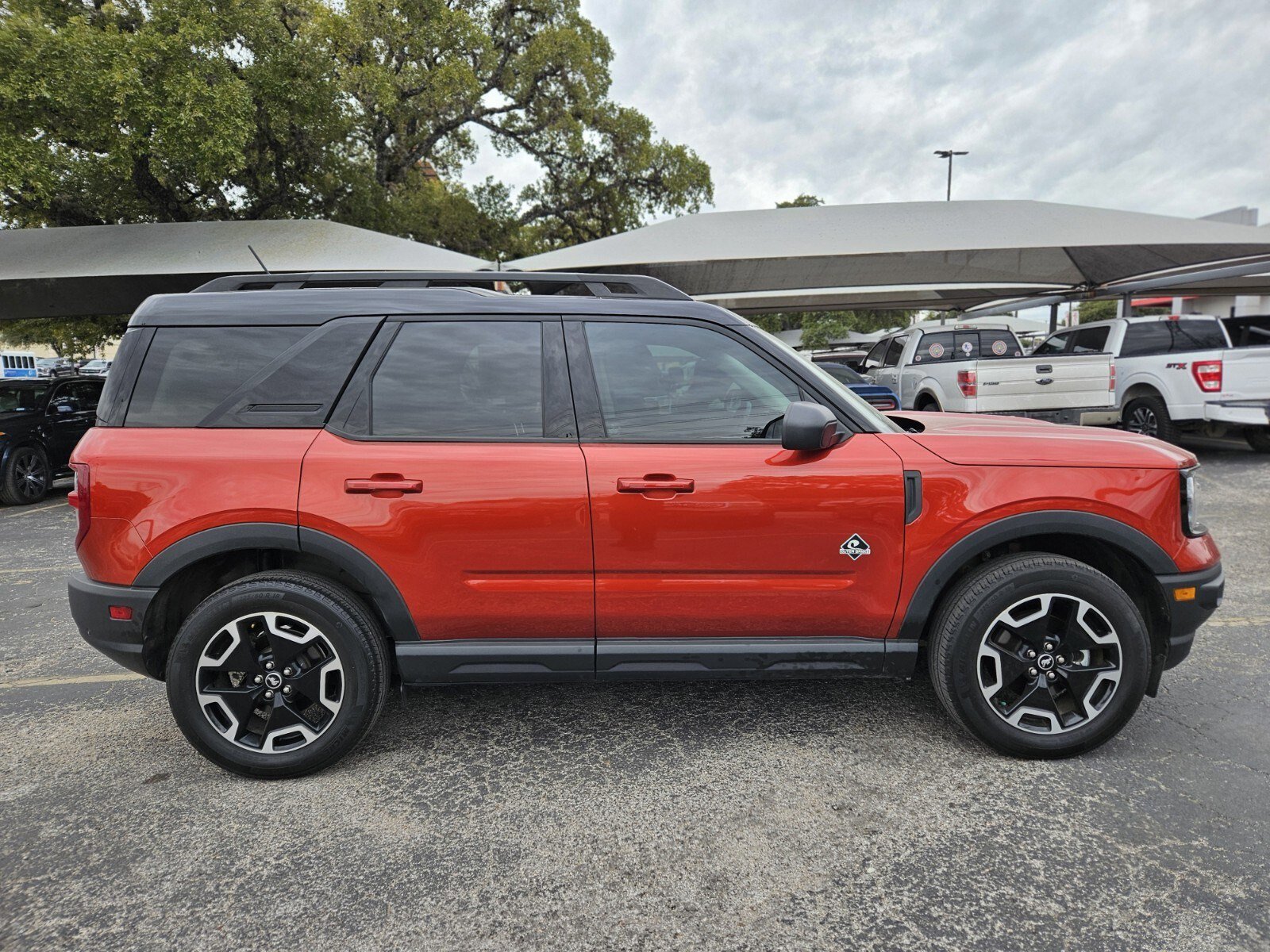 Certified 2023 Ford Bronco Sport Outer Banks image 2