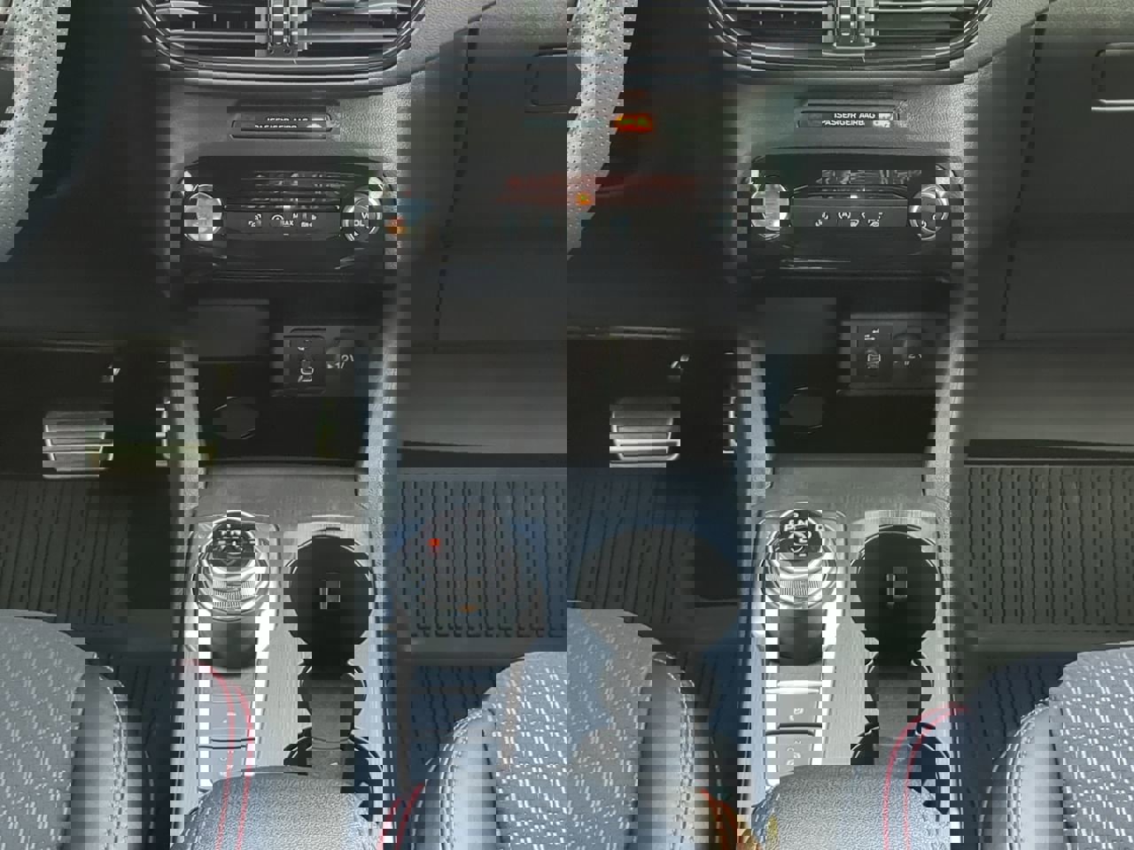 Certified 2024 Ford Escape ST-Line w/ Tech Pack #1 image 17