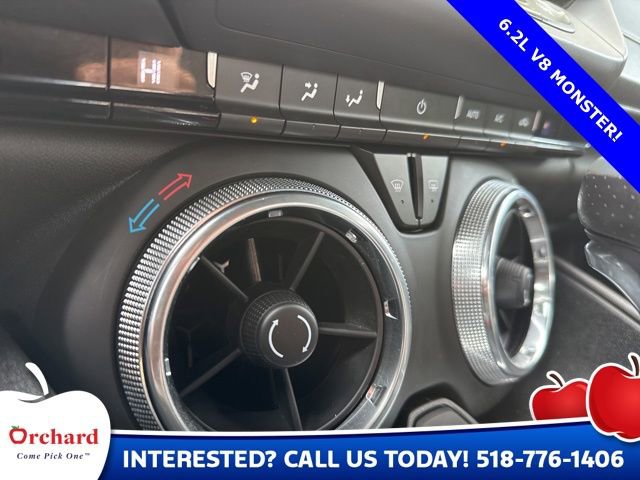 Used 2021 Chevrolet Camaro LT w/ Technology Package image 23