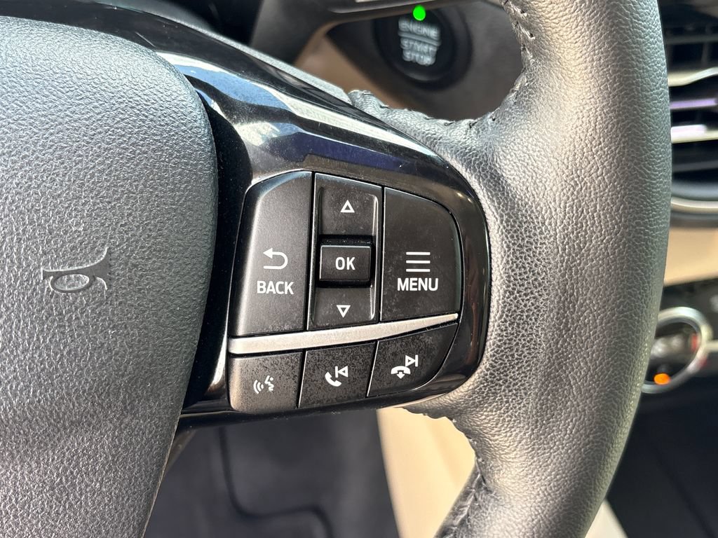 Certified 2021 Ford Escape SEL FWD image 19