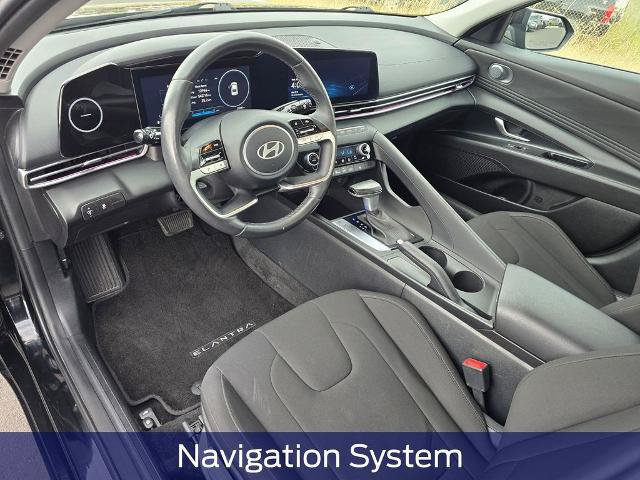 Used 2024 Hyundai Elantra SEL FWD image 2